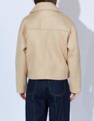 Yakalı Dört Düğmeli Diagonel Kısa Kaşe Ceket