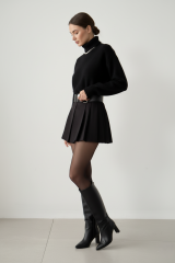 Kemer Detaylı Mini Etek