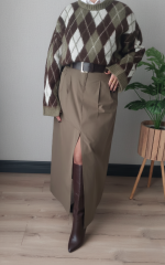 Ön Yırtmaç Detaylı Etek